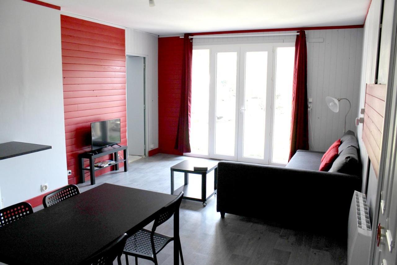 Maison Charmante A Saint-Patrice Avec Jardin Prive Bagian luar foto