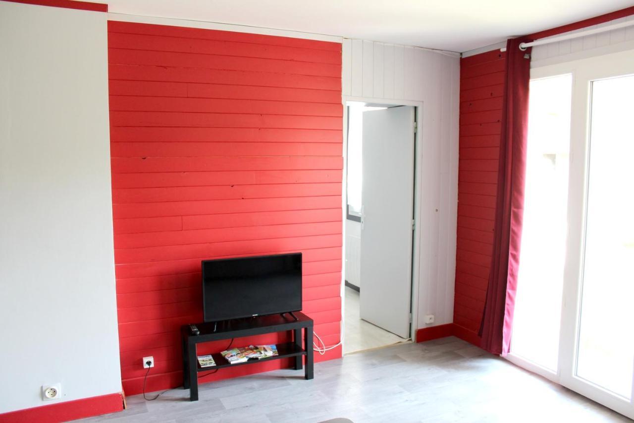 Maison Charmante A Saint-Patrice Avec Jardin Prive Bagian luar foto